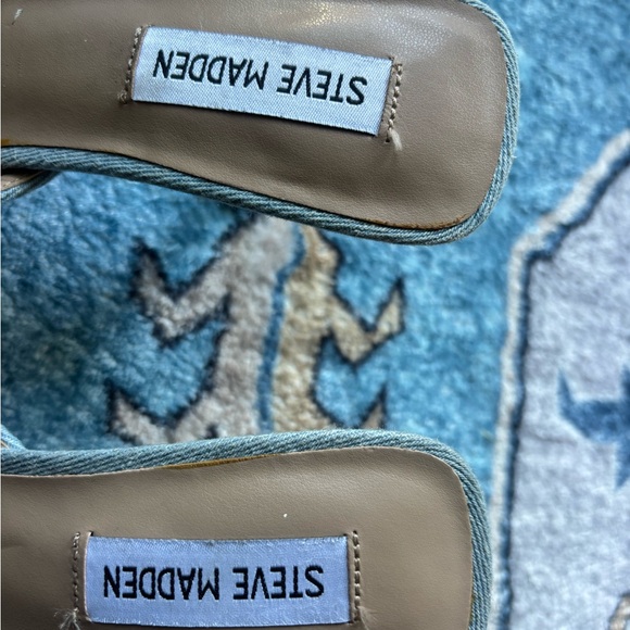 Steve Madden Pale Blue Pointed-Toe Lace-Up Mules - Picture 3 of 4